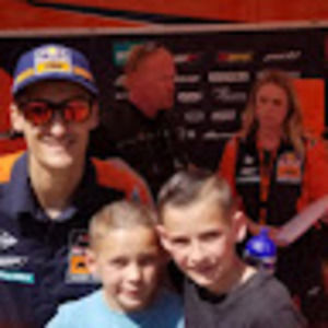 Meet your Posher, Kayson